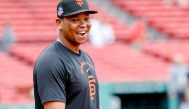 Willson Contreras hits 3-run homer, Red Sox outlast Giants 6-4 in Rafael Devers' return to Fenway