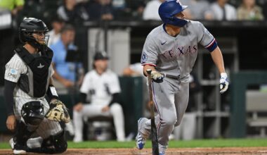 Corey Seager sparks offense as Rangers rout White Sox 11-2 to grab AL West lead