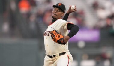 Eldridge has 4 hits, drives in 4 runs as Giants beat Diamondbacks 7-2 to split doubleheader