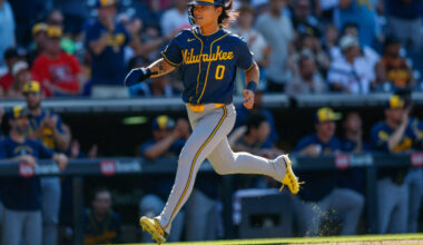 Brewers Outright Jihwan Bae - MLB Trade Rumors