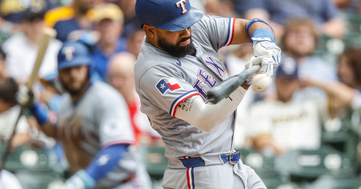 Ezequiel Durán leads the way as Rangers snap 4-game skid by beating Brewers 7-4 :: WRAL.com