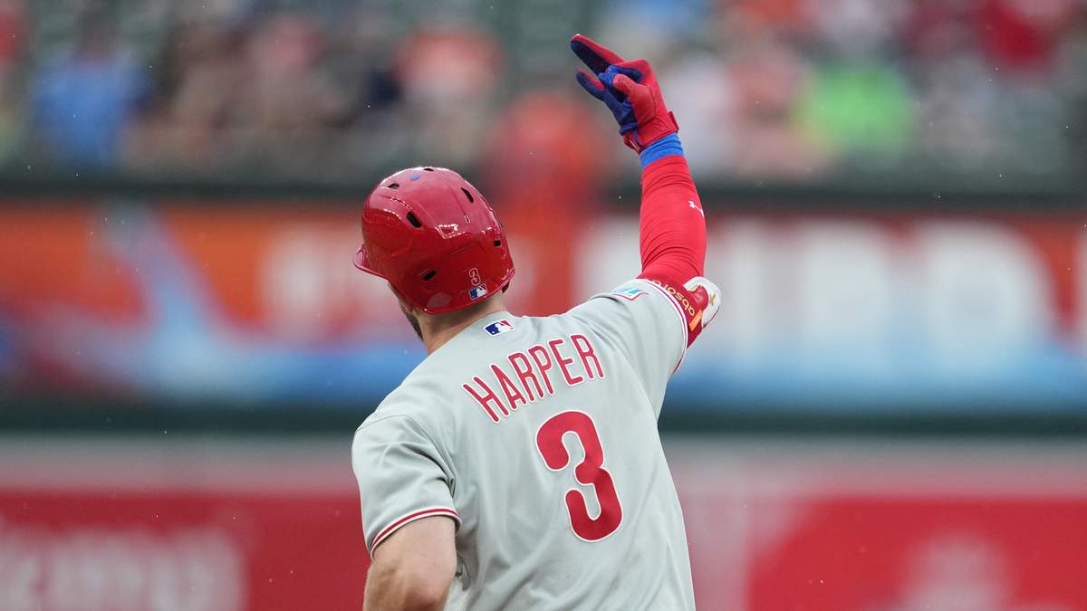 Postseason Chase Heats Up On Deadline Day