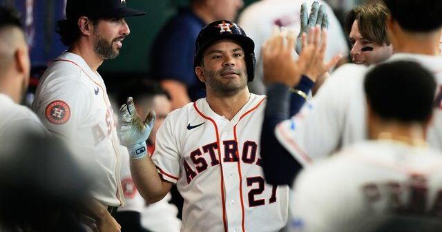 Ernie Clement’s 10th-inning, 2-run homer lifts the Blue Jays past the Astros | National Sports