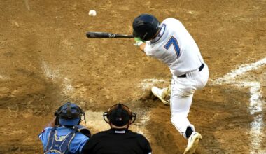 Express hold off Bucks, clinch home field for playoffs | Sports