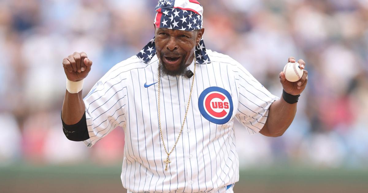 Arrival of dog days brings out the best in Cubs, who blank rivals amid the Wrigley Field buzz | National Sports