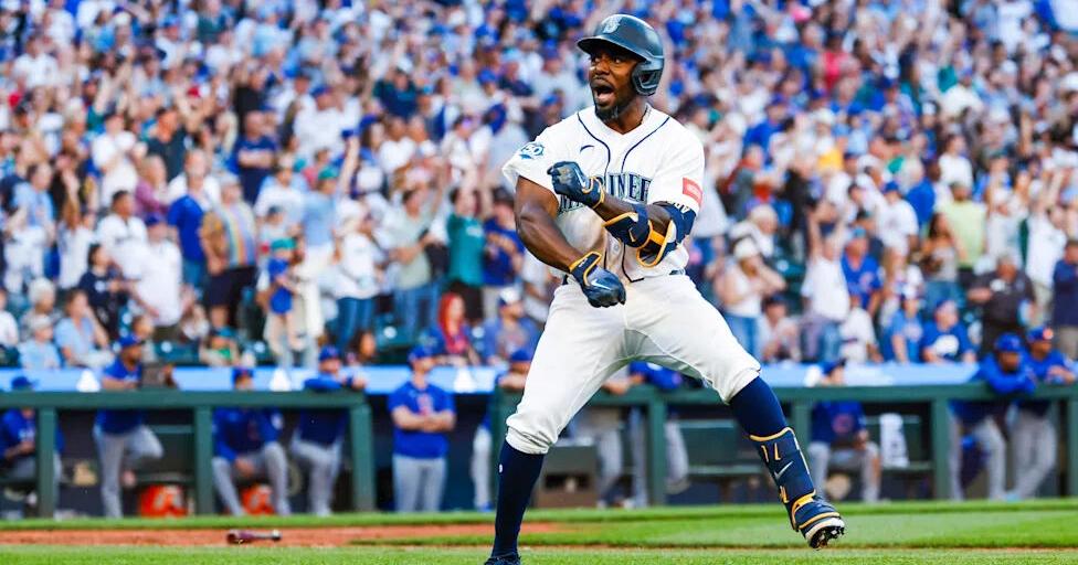 Anderson makes strong MLB debut as Mariners walk it off | Seattle Mariners