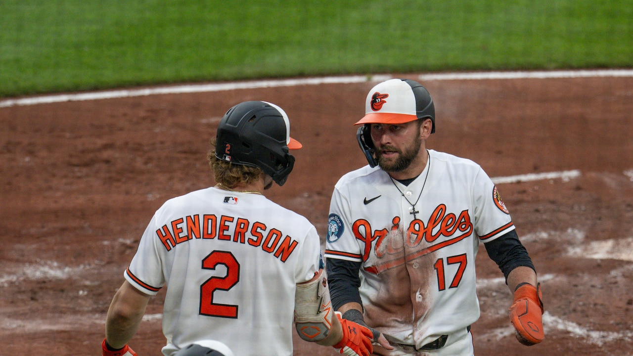 Orioles deliver a scrappy win over Angels after emotional trade deadline