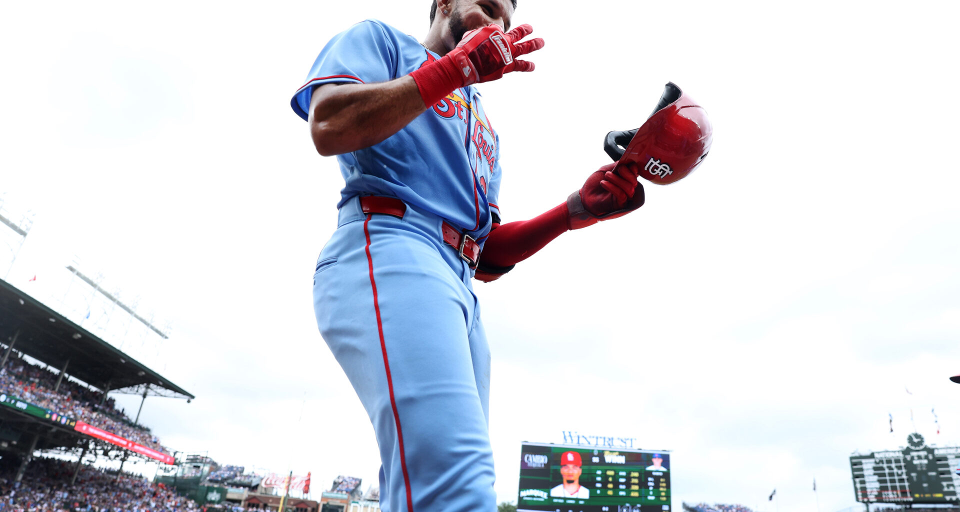 Joshua Báez makes history at Chicago Cubs' expense with 3 HRs in MLB debut