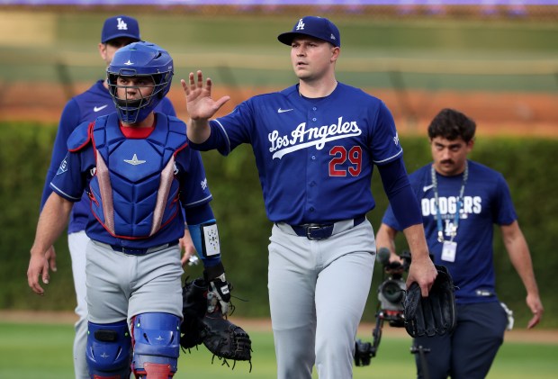 Los Angeles Dodgers starting pitcher Tarik Skubal (29) walks in from the bullpen before facing the Chicago Cubs at Wrigley Field in Chicago on Aug. 4, 2026. (Chris Sweda/Chicago Tribune)
