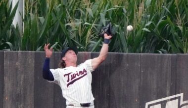The Field of Dreams Game Exposed MLB’s Biggest Broadcasting Problem - Twins