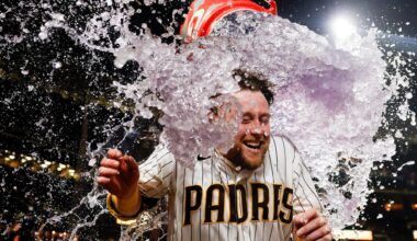 Padres walk off with win over Giants after losing late lead
