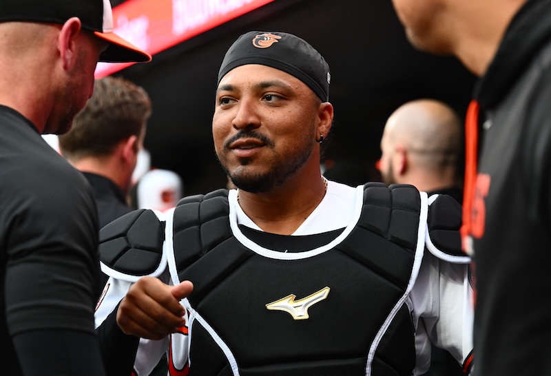Dodgers sign veteran catcher who has MLB experience
