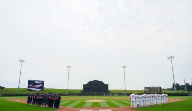 MLB returns to Field of Dreams in Dyersville, Iowa