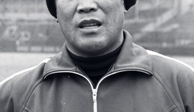 Baek In-chun, KBO's Only .400 Hitter and Championship Manager, Dies at 83