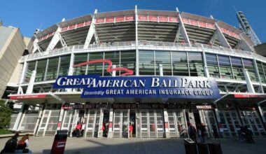 Reds fall to Pirates in game briefly delayed by storms