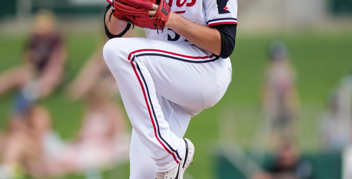 BREAKING: Twins acquire Jeff Hoffman from Blue Jays