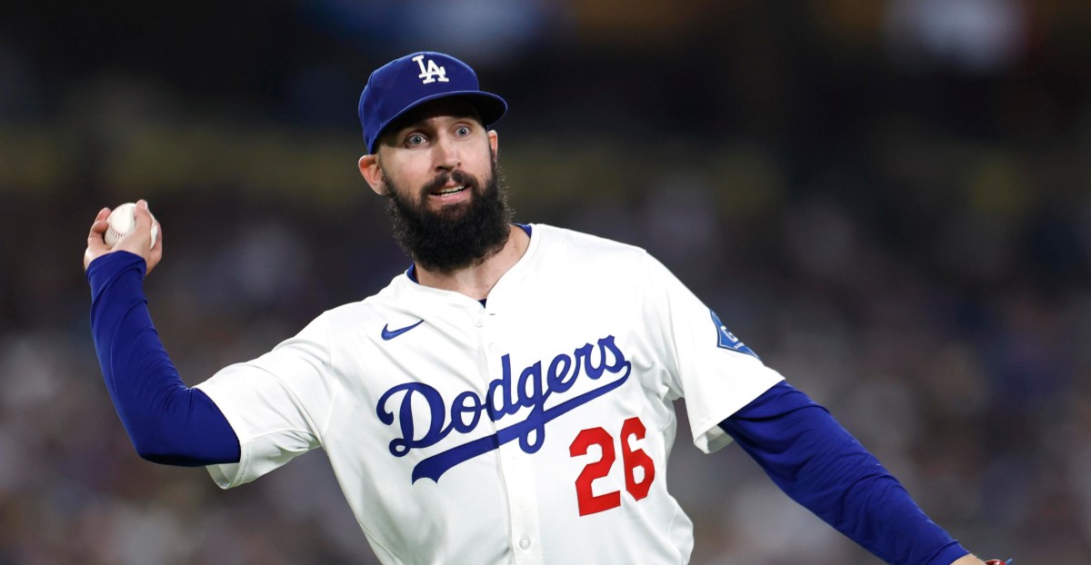 Royals sign former All-Star pitcher Tony Gonsolin
