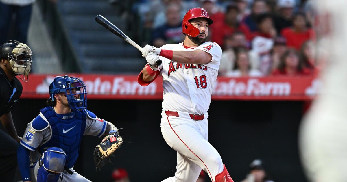 Nolan Schanuel's big night isn't enough for Angels in loss to Royals
