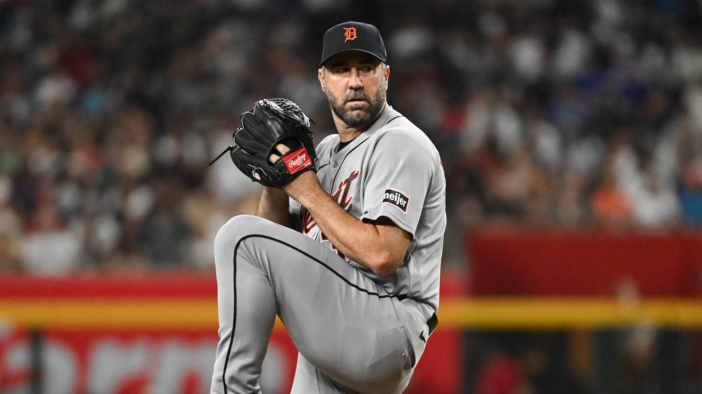 Detroit Tigers v. Arizona Diamondbacks