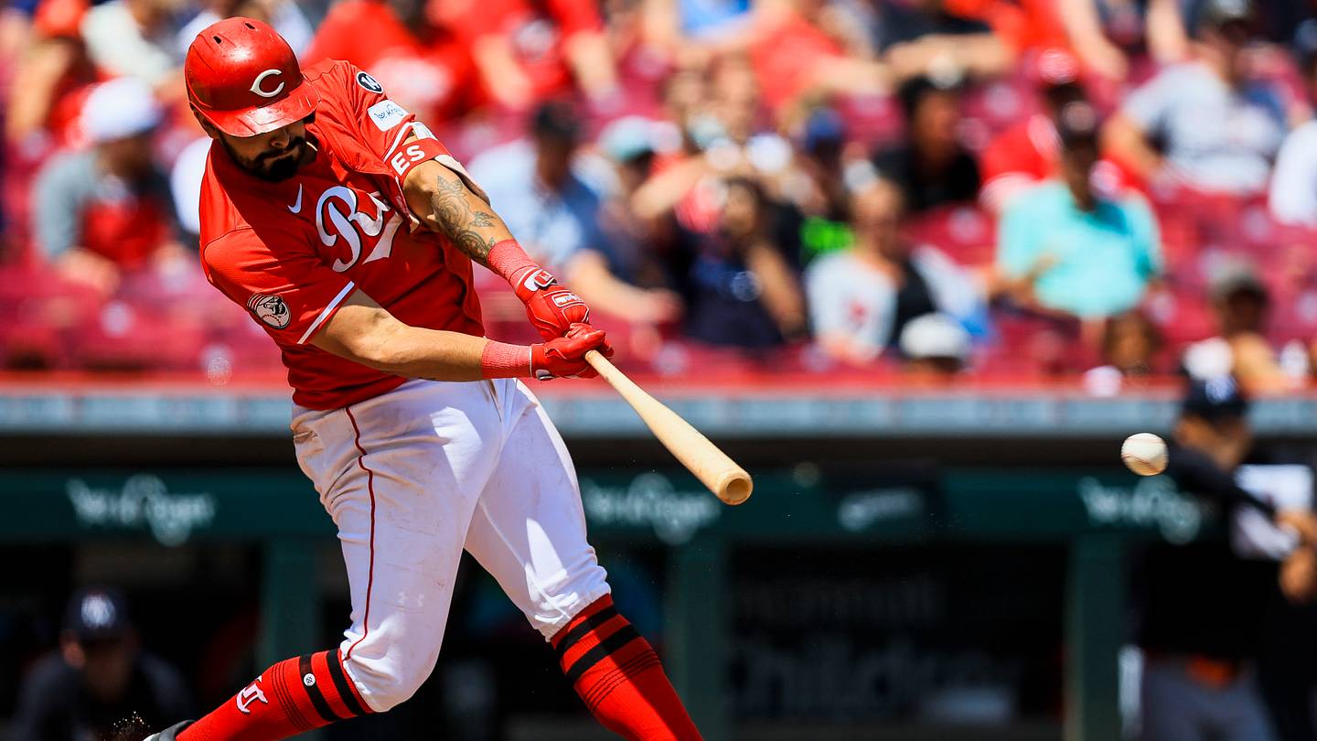 Questionable Cincinnati Reds Decision Looks Worse After Former Hitter Finds Success Elsewhere