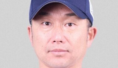 Baseball: NPB's oldest player, Swallows pitcher Ishikawa, 46, to retire