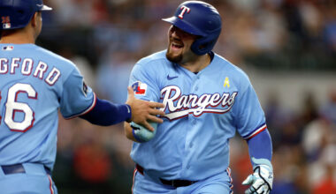 Rangers' belief on display in comeback victory following gut punch