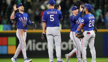 Rangers respond to Schumaker, begin make-or-break road with a bang