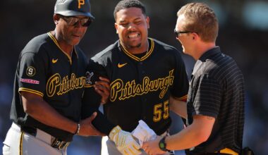 Pirates place rookie outfielder Esmerlyn Valdez on injured list with a left hamstring injury