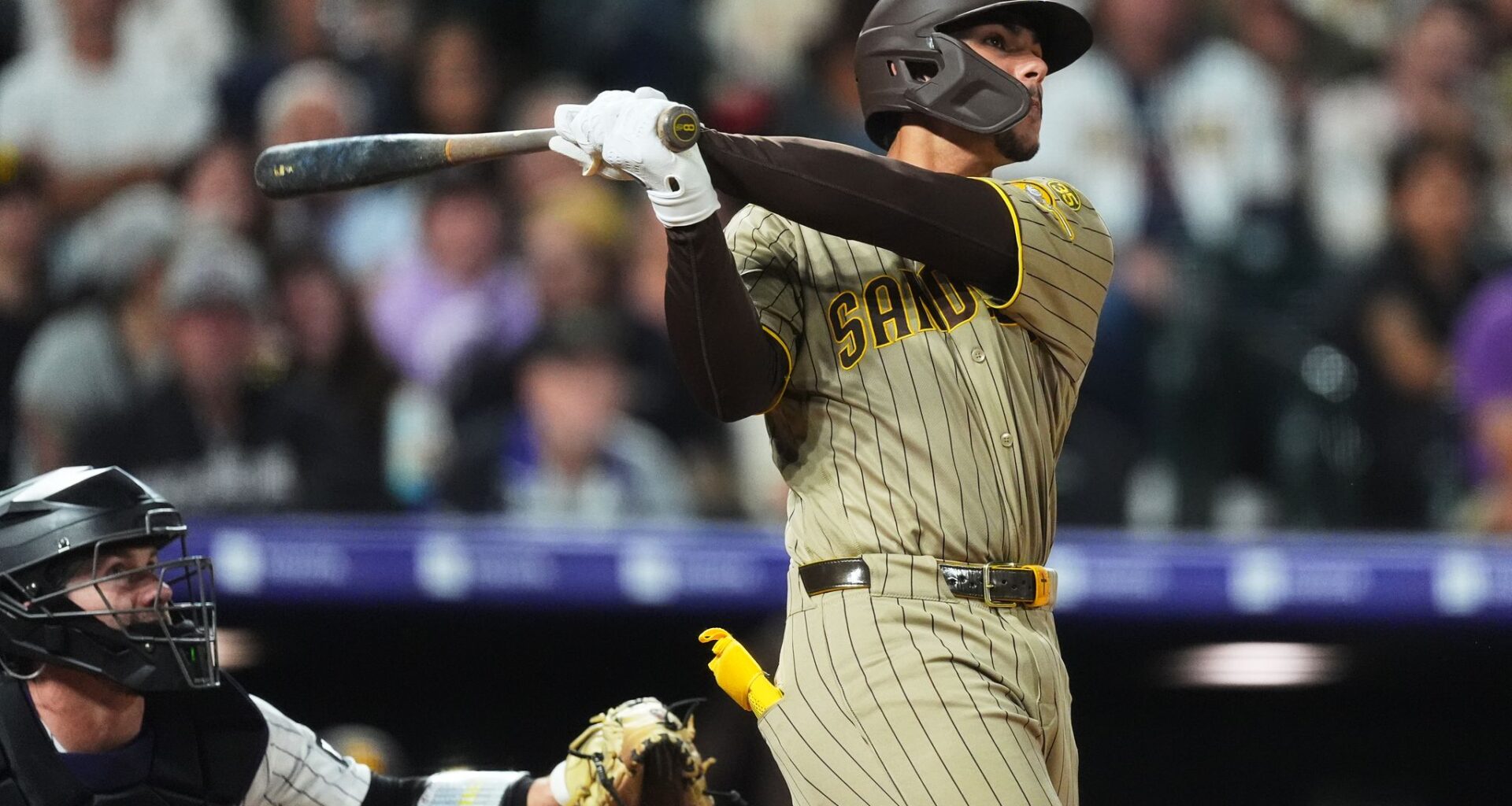 Ethan Salas becomes youngest catcher with a multi-homer game as Padres beat Rockies 9-3