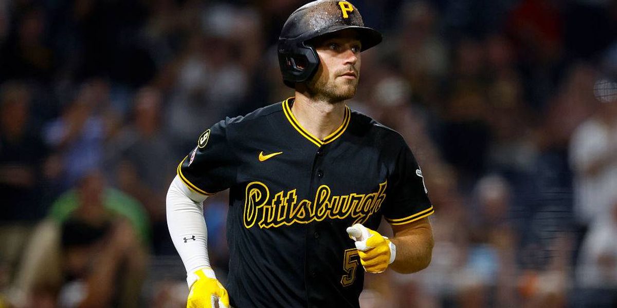 Pirates set team all-time home run record in loss