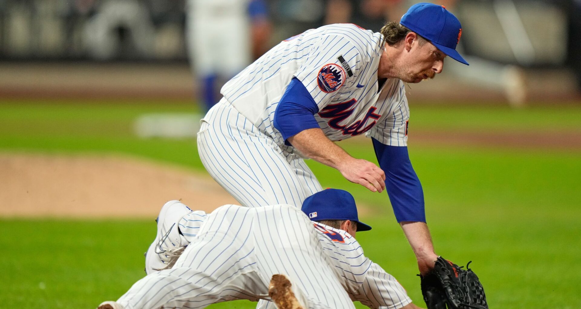 Mets' Jared Young carted off field after collision with teammate Nolan McLean
