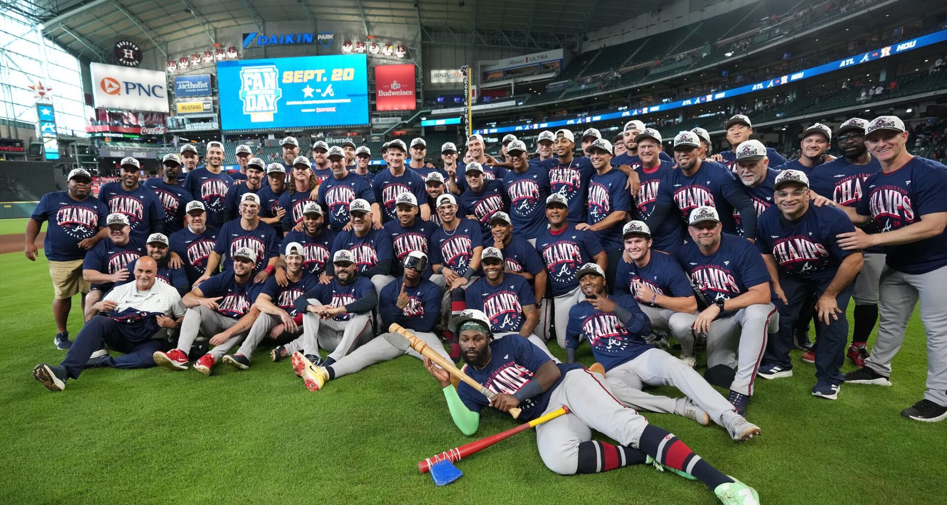 Atlanta Braves clinch 7th NL East title in 9 years