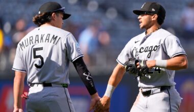 White Sox clinch a playoff spot with a 9-1 win over Royals