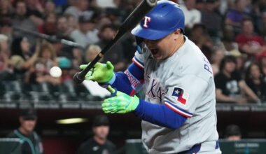 Joc Pederson Attempting To Play Through Hand Fracture