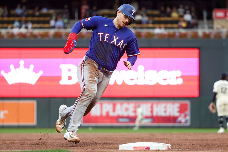 MLB roundup: Guardians clinch third straight AL Central title | The Mighty 790 KFGO