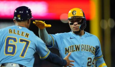 Braves lose, Milwaukee Brewers clinch first-round postseason bye