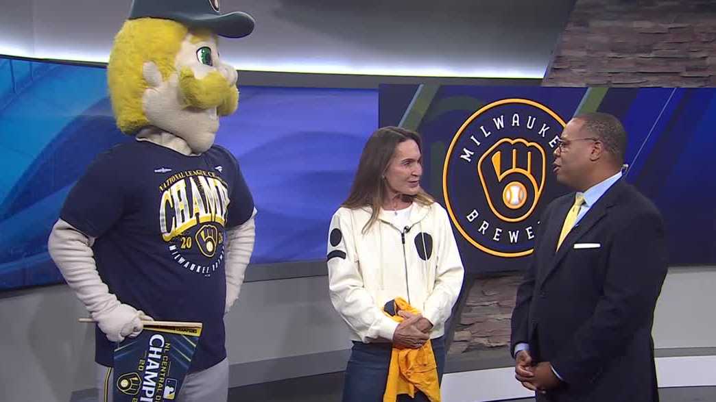 Brewers celebrate postseason with Rally for October
