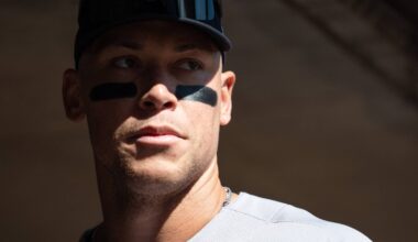 Yankees slugger Aaron Judge exits game against Twins