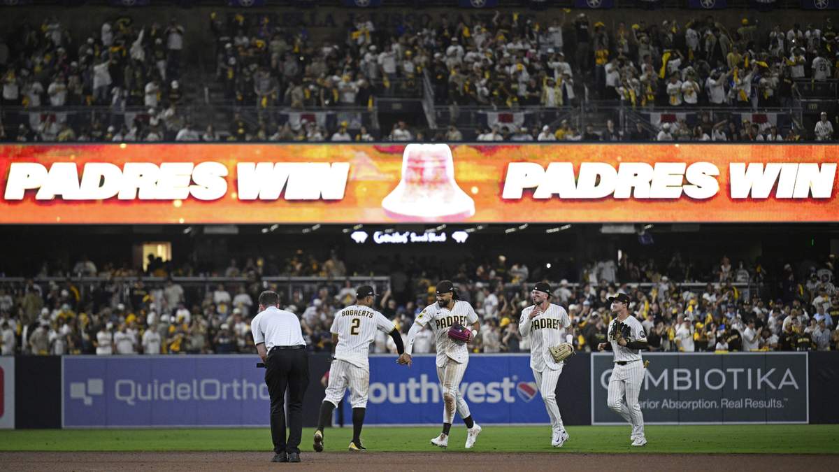 Buy Tickets for Cubs vs. Padres Game 2 on Sept. 30
