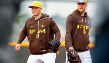 Clubhouse chatter: Which Padres are manager material?