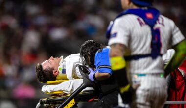 Mets' Jared Young stretchered off field after taking Nolan McLean knee to head at first base - SNY