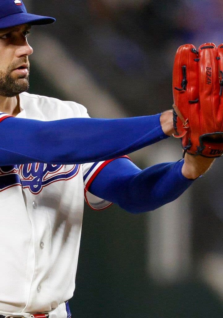'Big Game Nate' arrives just in time to lift Rangers over Red Sox, back into tie for first