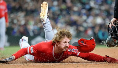 Angels rally against Mariners before bullpen falters in loss No. 99