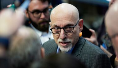 Union head calls MLB's salary cap proposal 'nuclear bomb' ahead of World Series opener
