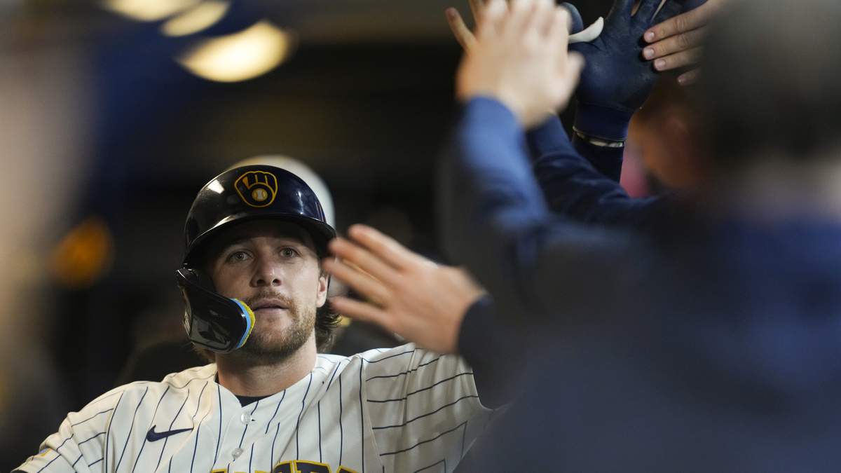 How to Watch Padres vs. Brewers: Game 1 Streaming & TV on Oct. 3