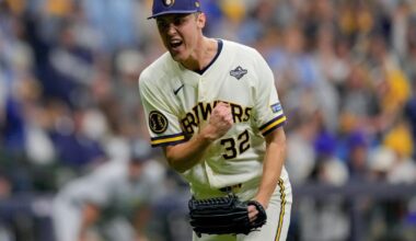 Brewers withstand Rays' comeback attempt to win 3-2 in Game 1 of World Series | Sports