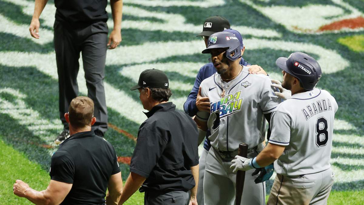 How to Watch Brewers vs. Rays: Game 3 Streaming & TV on Oct. 26