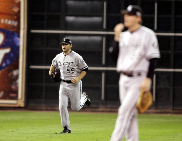 White Sox pitcher Mark Buehrle enters the game in relief in the 14th inning of 7-5 win over Astros in Game 3 of the World Series on Oct. 25, 2005, at Minute Maid Park in Houston. (Scott Strazzante/Chicago Tribune)