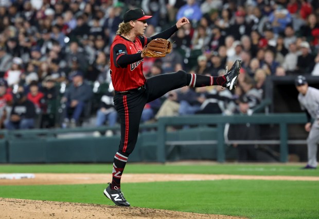 Chicago White Sox relief pitcher Hagen Smith (32) follows through on a pitch in the sixth inning of a game against the Colorado Rockies at Rate Field in Chicago on Sept. 25, 2026. (Chris Sweda/Chicago Tribune)