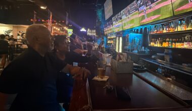 Bourbon Street fans remain optimistic after White Sox loss